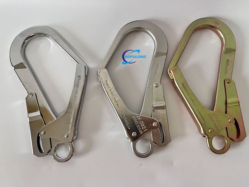 factory-wholesale-23kn-safety-hook-custom-metal-forged-snap-hook-for-protection