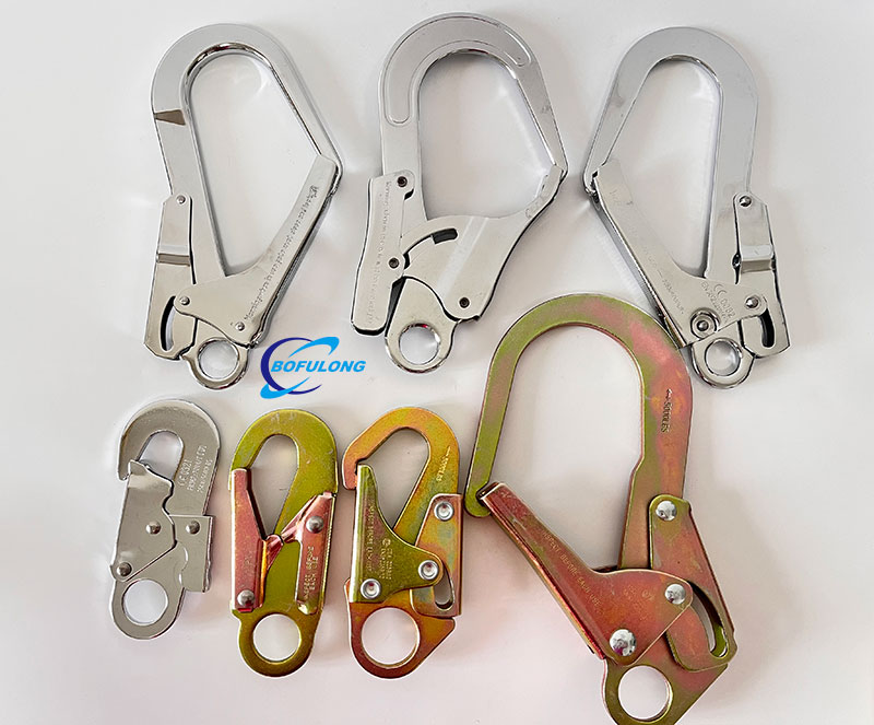 factory-wholesale-23kn-safety-hook-custom-metal-forged-snap-hook-for-protection